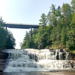 The beautifully cascading waters of Agate Falls