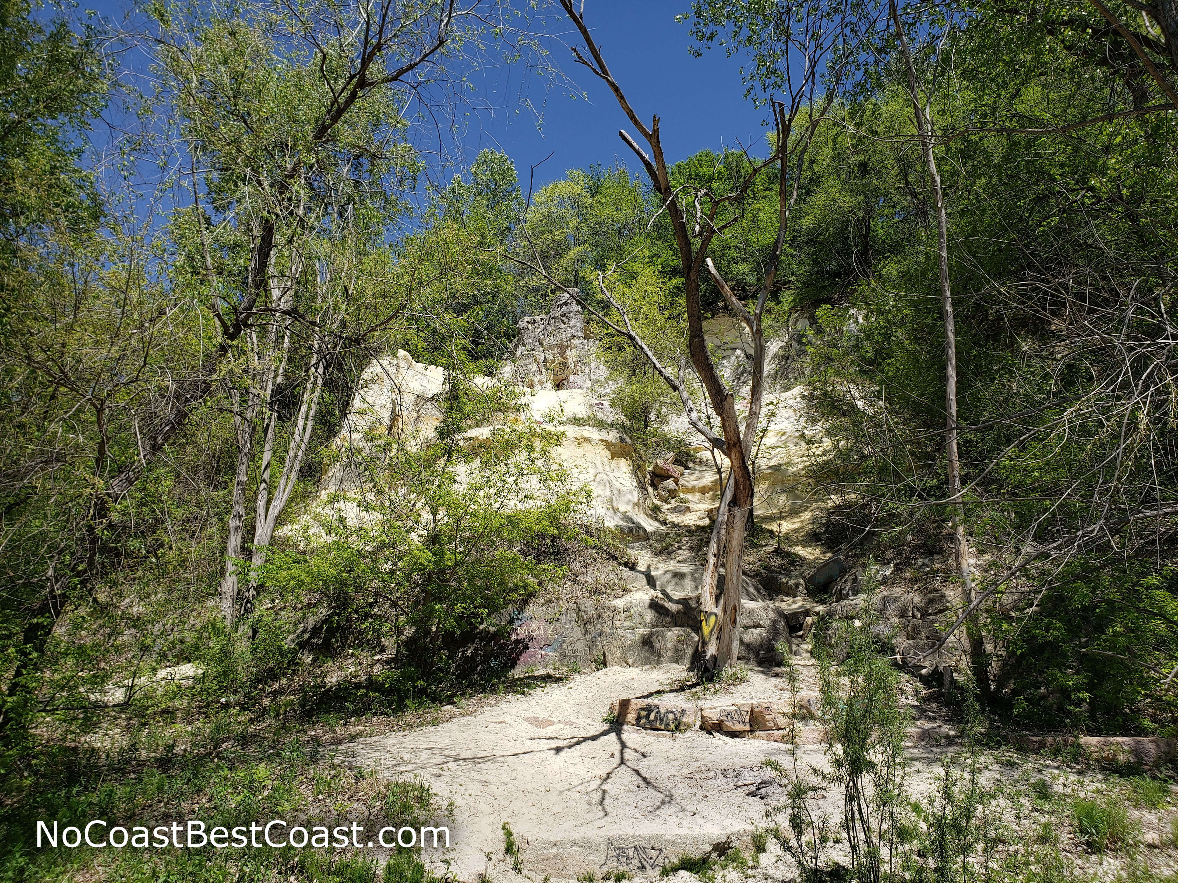 A limestone outcropping along the trail