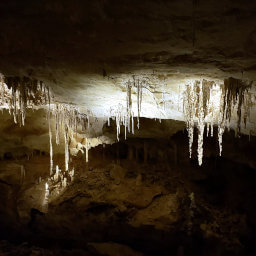The first stalactites you'll see after entering the cave