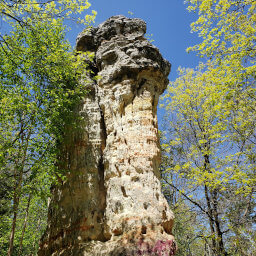 The tall sandstone column called Chimney Rock