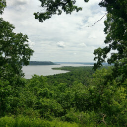 Overlooking the bluffs of the Mississippi River