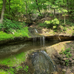 Bridal Veil Falls trickling over the limestone overhang