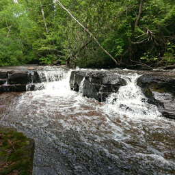 The beautiful waterfall on Joe Creek