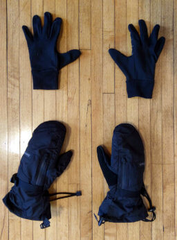 Dakine Titan Mitts (bottom) with removable liners (top)